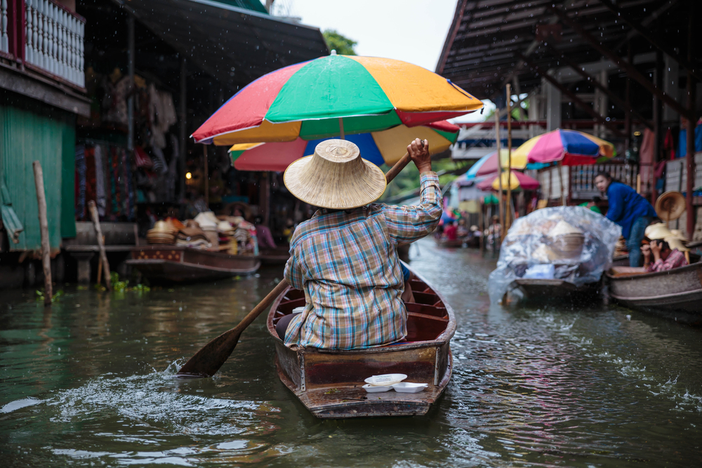 Damnoen Saduak Floating Market