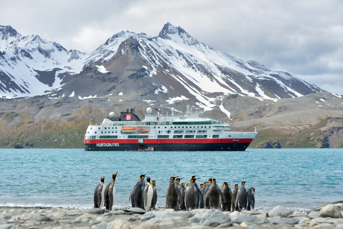 Hurtigruten Cruise