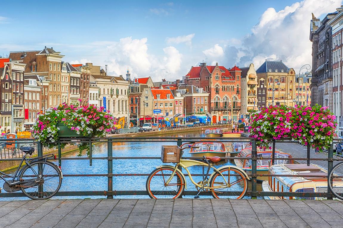 Views of Amsterdam’s colorful houses along the canals