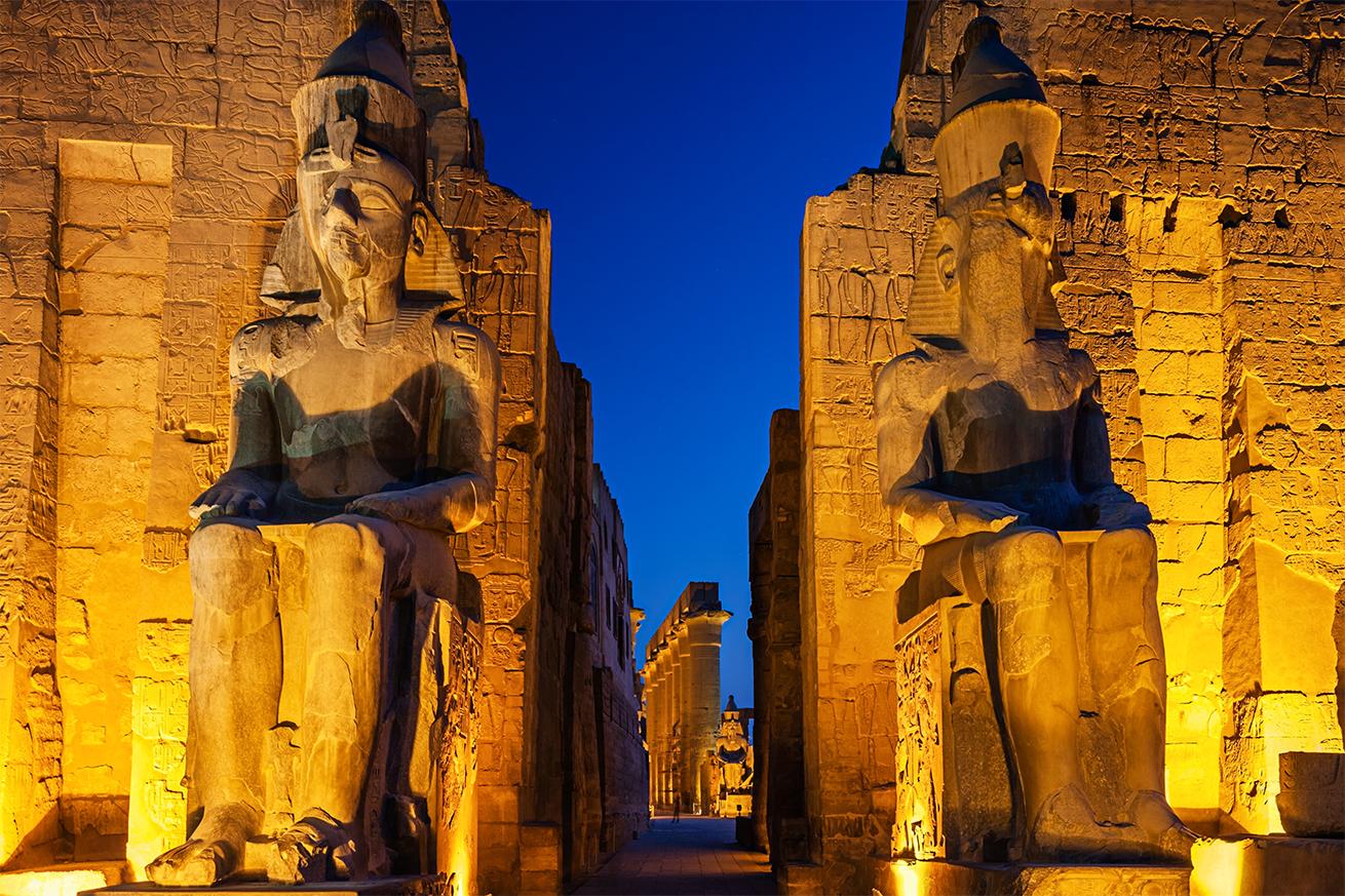 Exploring ancient ruins with Egypt vacation packages