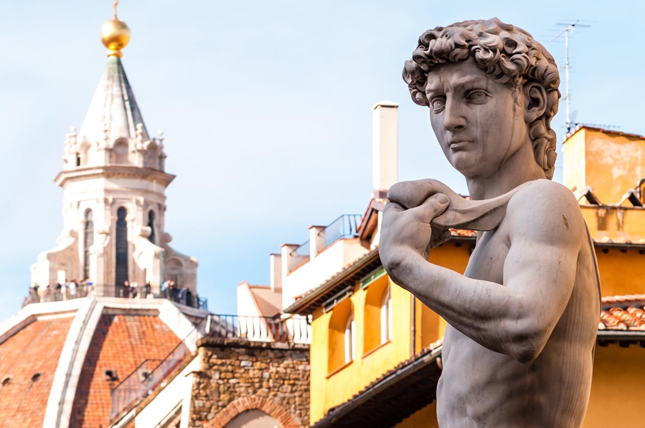 Views of the Statue of David and the Duomo Floro on a Florence tour