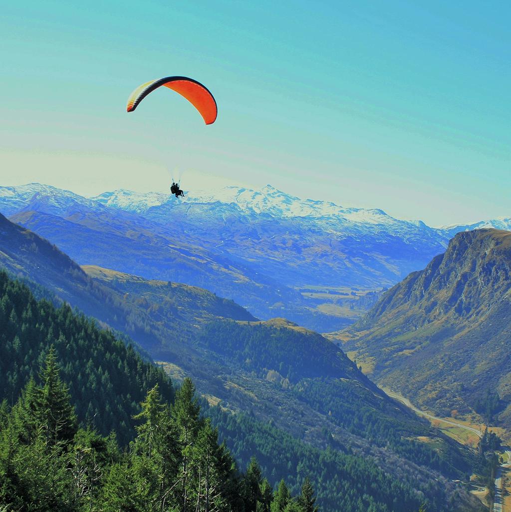 Paragliding in Queenstown South Island NZ