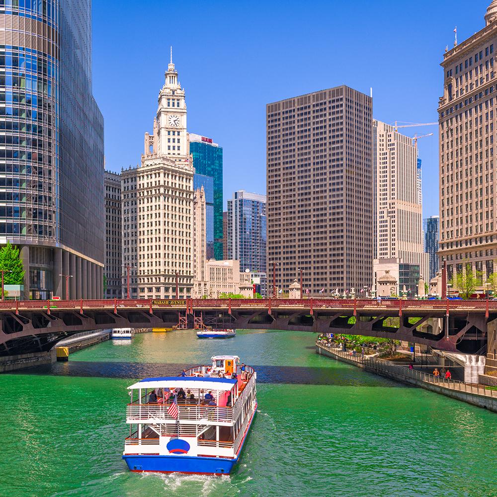 Cruising on the Chicago River