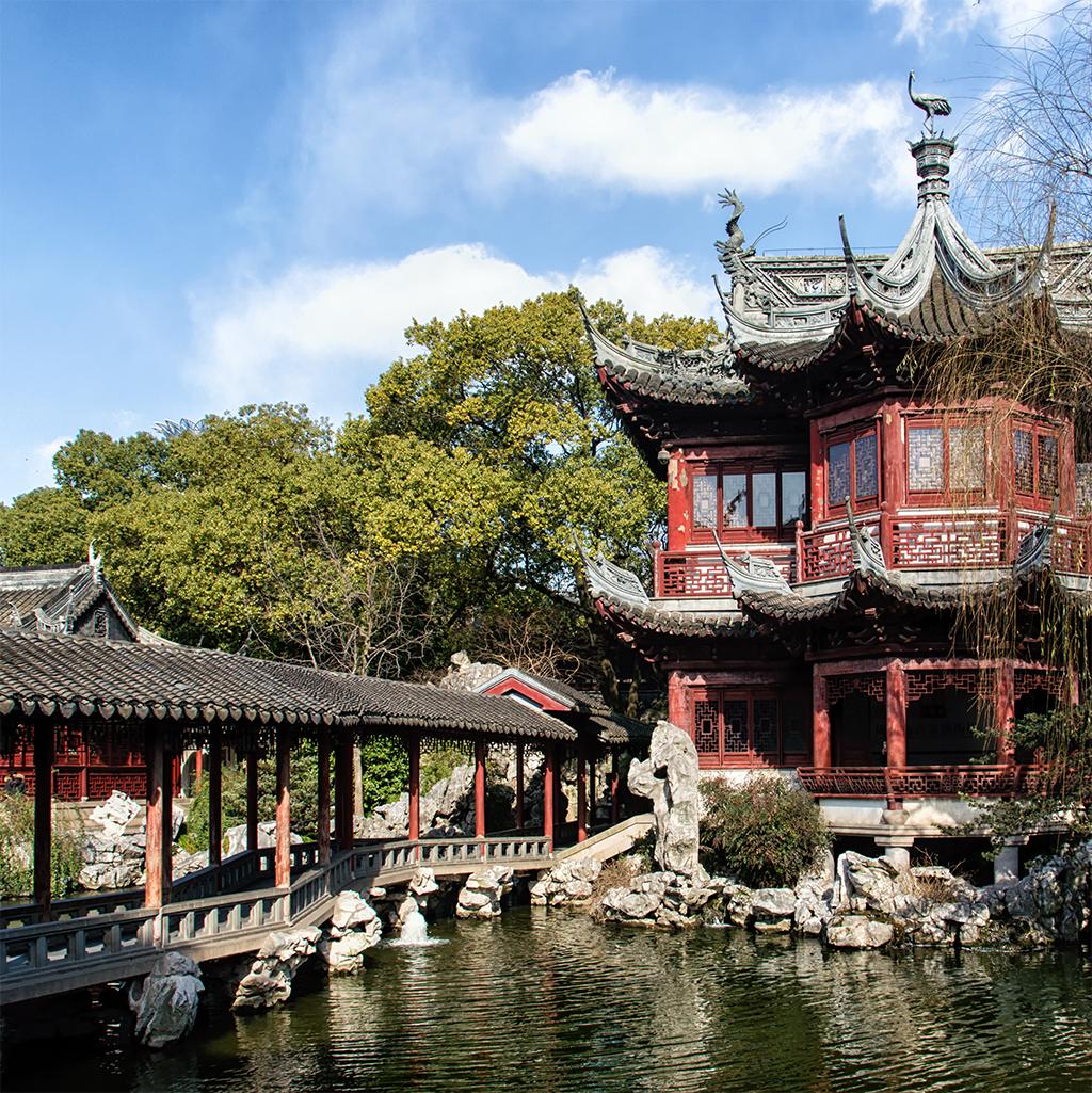 Views of traditional Chinese architecture in Shanghai